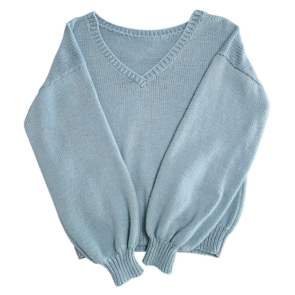 Handmade Knit Sky Blue‎ Oversized Sweater | Cozy V-Neck Pullover - Picture 8 of 8